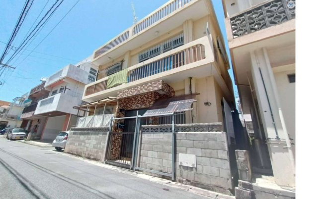 那覇市寄宮1丁目