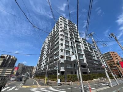 【外観】 | 中百舌鳥アイランズ | お客様にとって最良のマイホームが見つかりますよう、イエストアが全力でお手伝いさせていただきます！いつでもお気軽にお問い合わせ下さい♪