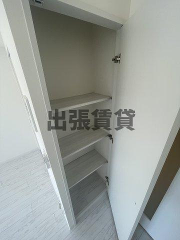 仲介手数料0円！ライオンズマンション名駅西の収納