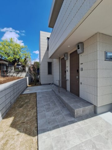 サンボナールＭのエントランス