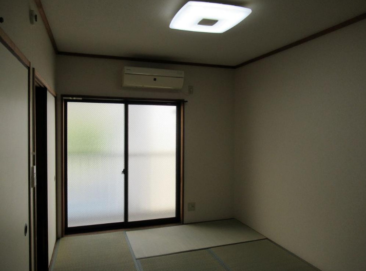 灘北通４丁目貸家の和室