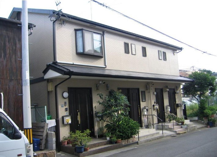 灘北通４丁目貸家のエントランス