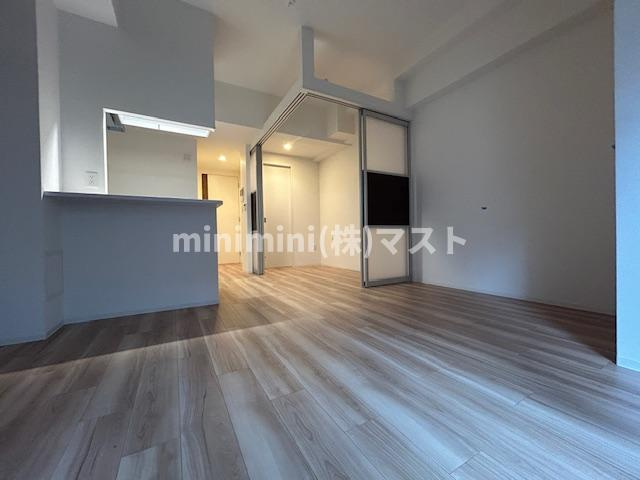 セレニテ堺筋本町リアンの内装