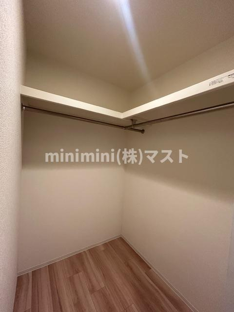 セレニテ堺筋本町リアンの収納