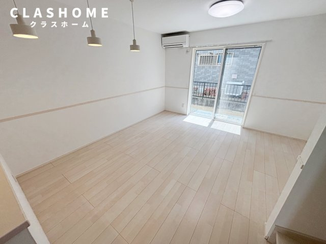 シベール城向　　刈谷市近郊の賃貸はクラスホームの居間・リビング