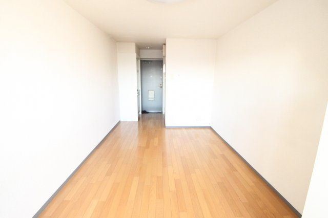 アミティ近大通りの洋室