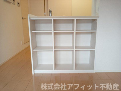 【その他】 | ノール リヴィエール ドゥ | リビング収納