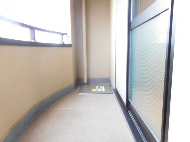 アンフィニィ松ヶ丘のバルコニー