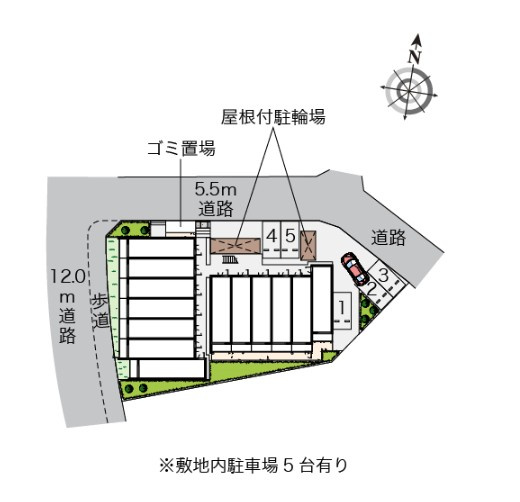 クレイノルナルミエール三郷の駐車場