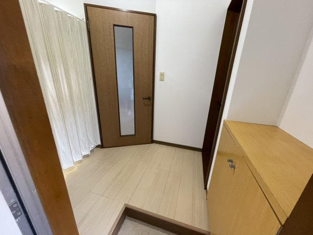 メゾンドシェルの玄関