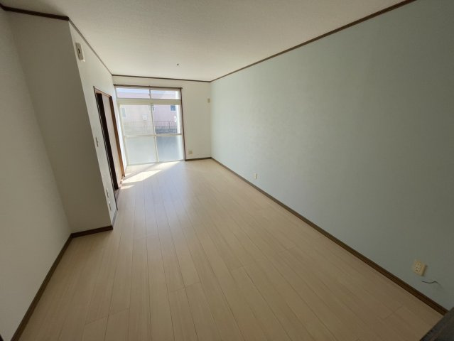 メゾンドシェルの居間・リビング