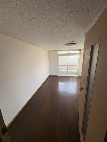 レジデンスけやきの洋室