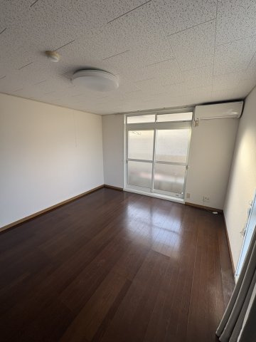 レジデンスけやきの洋室