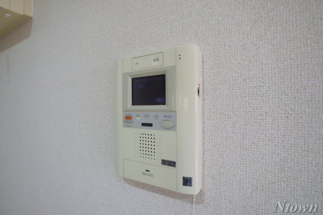 【セキュリティ】 | Gramercy Shirakawa Koen | モニター付きインターホンです