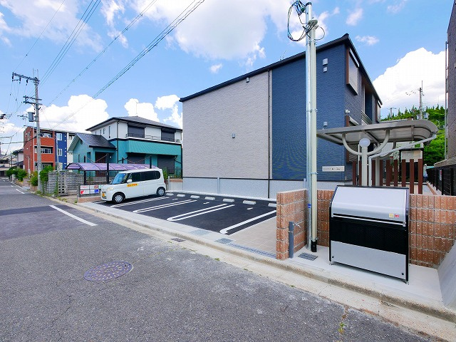 リジエールの駐車場