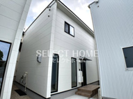 クワテュオール沓市場の画像