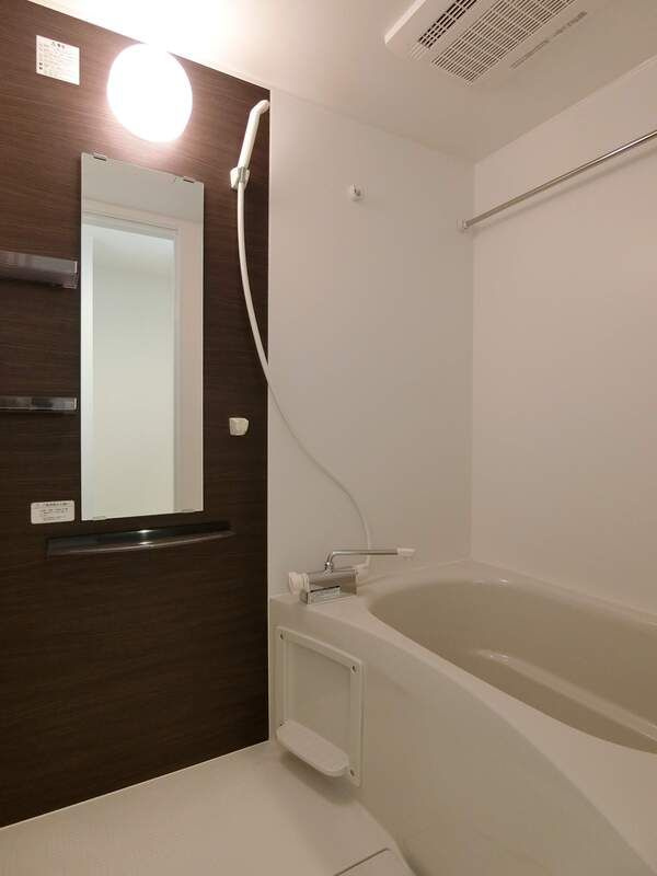 リブリ・Luna Isolaの浴室