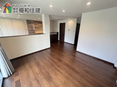 【居間・リビング】 | 中古戸建　明石市大久保町松陰
