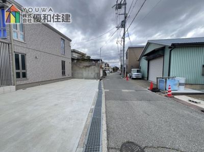 【前面道路含む現地写真】 | 中古戸建　明石市大久保町松陰