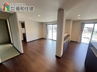 【居間・リビング】 | 中古戸建　明石市大久保町松陰