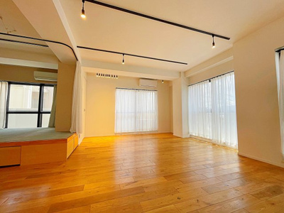 【居間・リビング】 | aurora building【名古屋市賃貸・RC造】