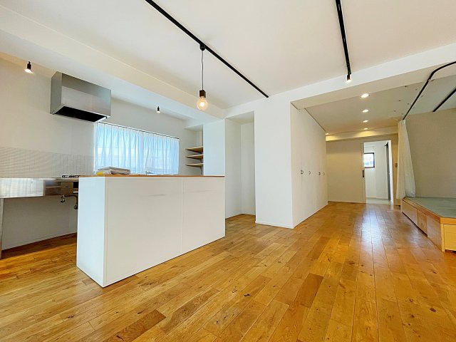 【居間・リビング】 | aurora building【名古屋市賃貸・RC造】