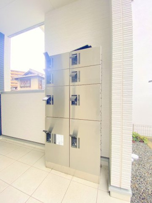 【その他共用部分】 | DIJやまね | 宅配ボックスがございますので外出時も安心！