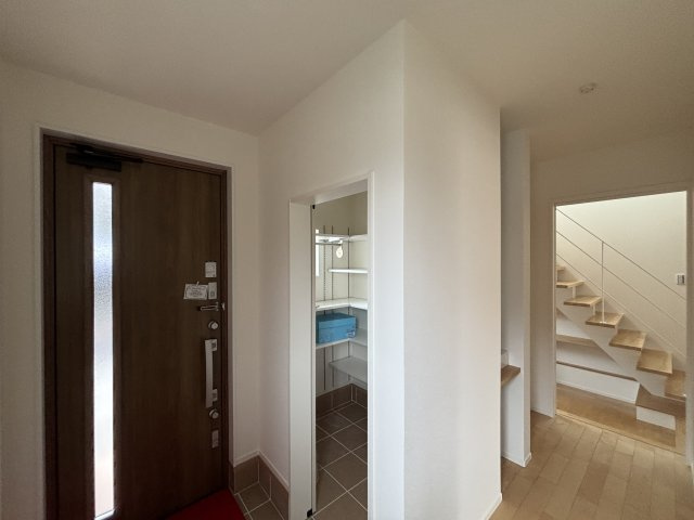 新築戸建　長楽寺１丁目（B/AB）の玄関