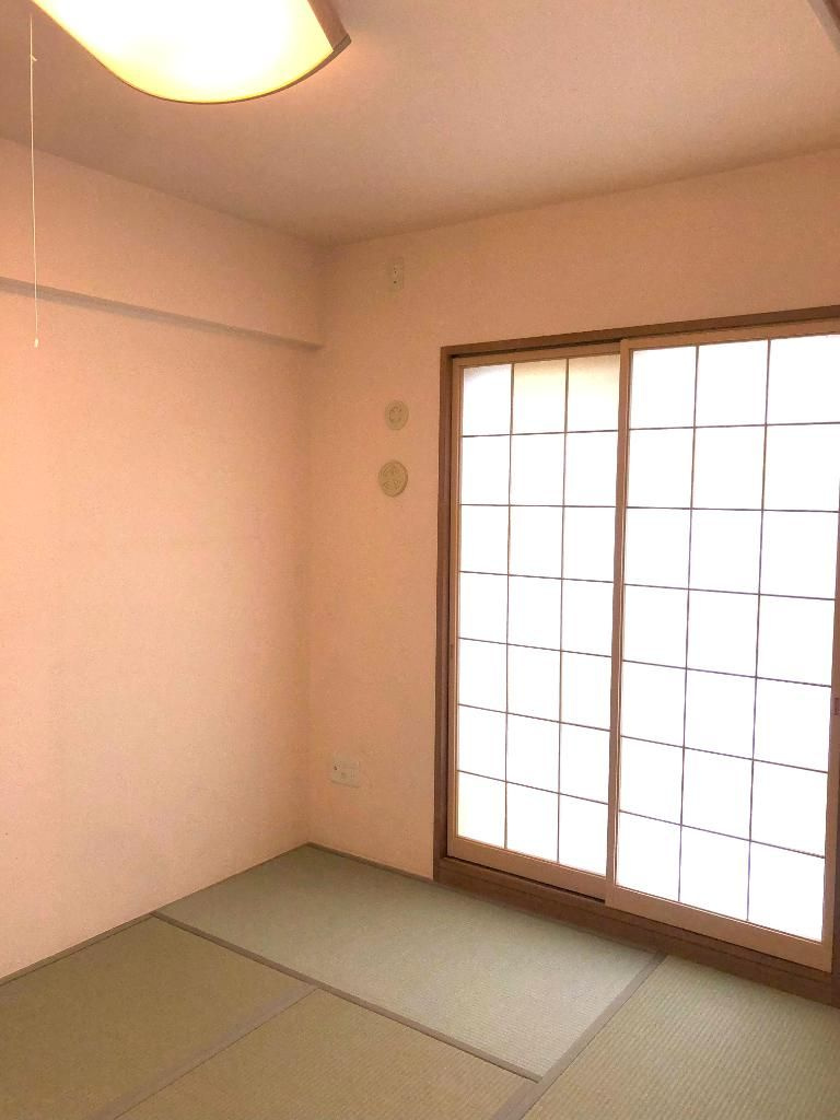 三鷹市下連雀９丁目の中古マンションの和室