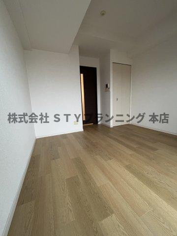 仲介手数料０円！ヴァンデュール名古屋御器所の居間・リビング