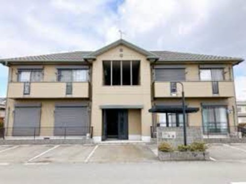 グラシード中島の駐車場