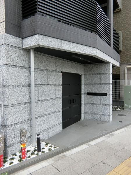 セジョリ北千住ノワールのエントランス