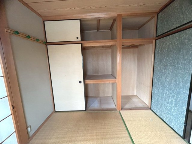 加古川市野口町北野　戸建の収納