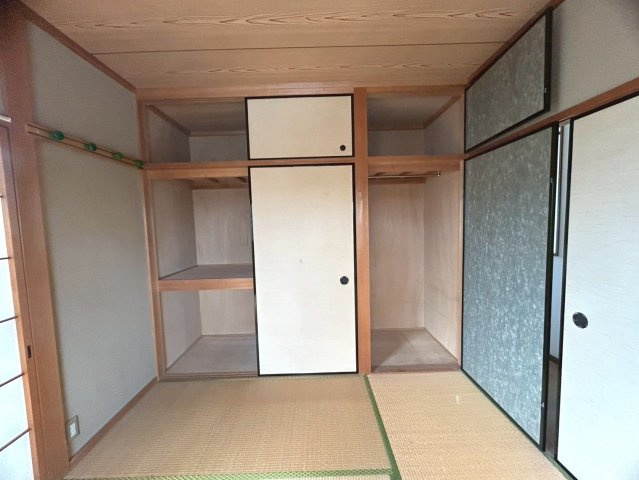 加古川市野口町北野　戸建の収納