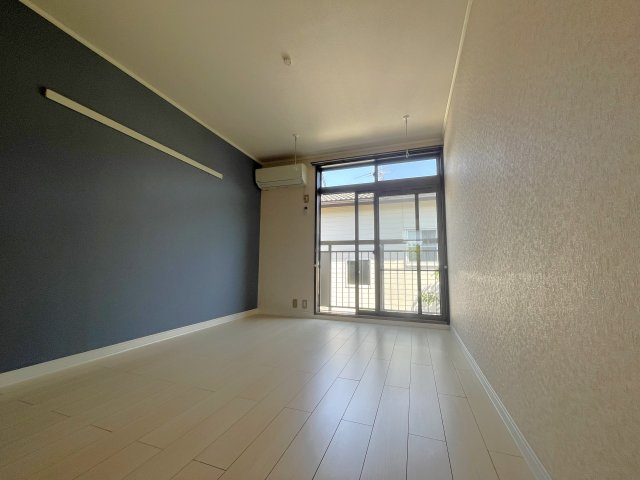 シティハイムシャルマンの洋室