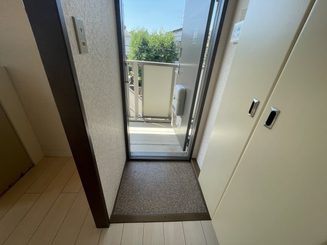 シティハイムシャルマンの玄関