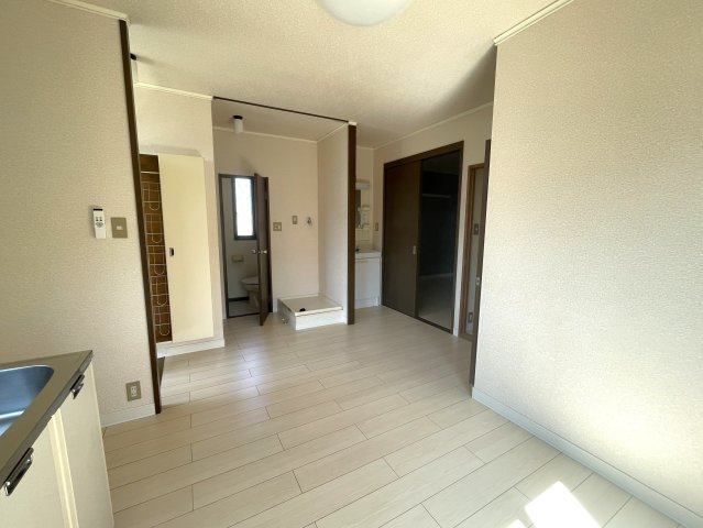 シティハイムシャルマンの居間・リビング