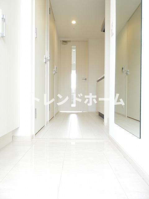 アドバンス大阪ベイココナの玄関|選べる家電プランあり！！