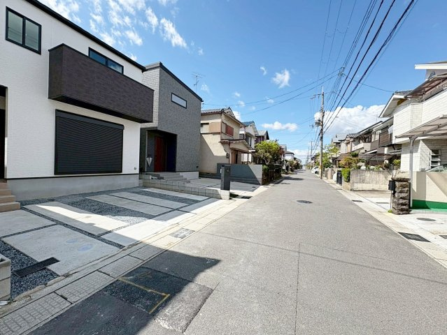 小倉蓮池の前面道路含む現地写真