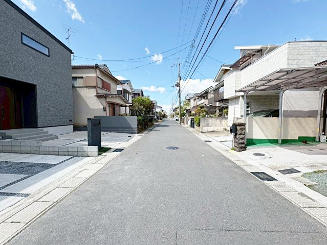 小倉蓮池の前面道路含む現地写真