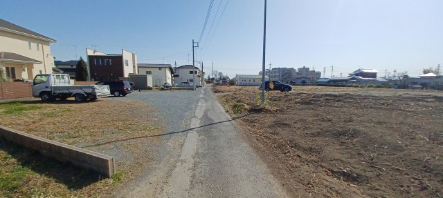 【前面道路含む現地写真】 | 熊谷市小曽根分譲地　780万　土地H