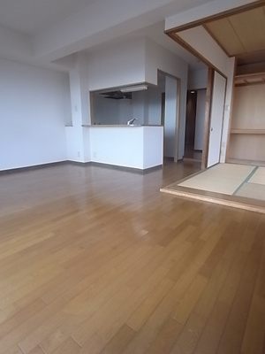 【居間・リビング】 | サンビルダー城ノ下