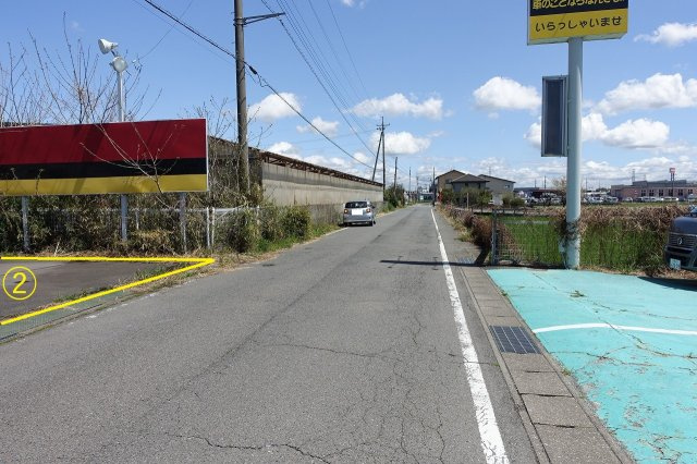 高崎市正観寺町　全2区画売地　2の前面道路含む現地写真|南側道路を西から東方向