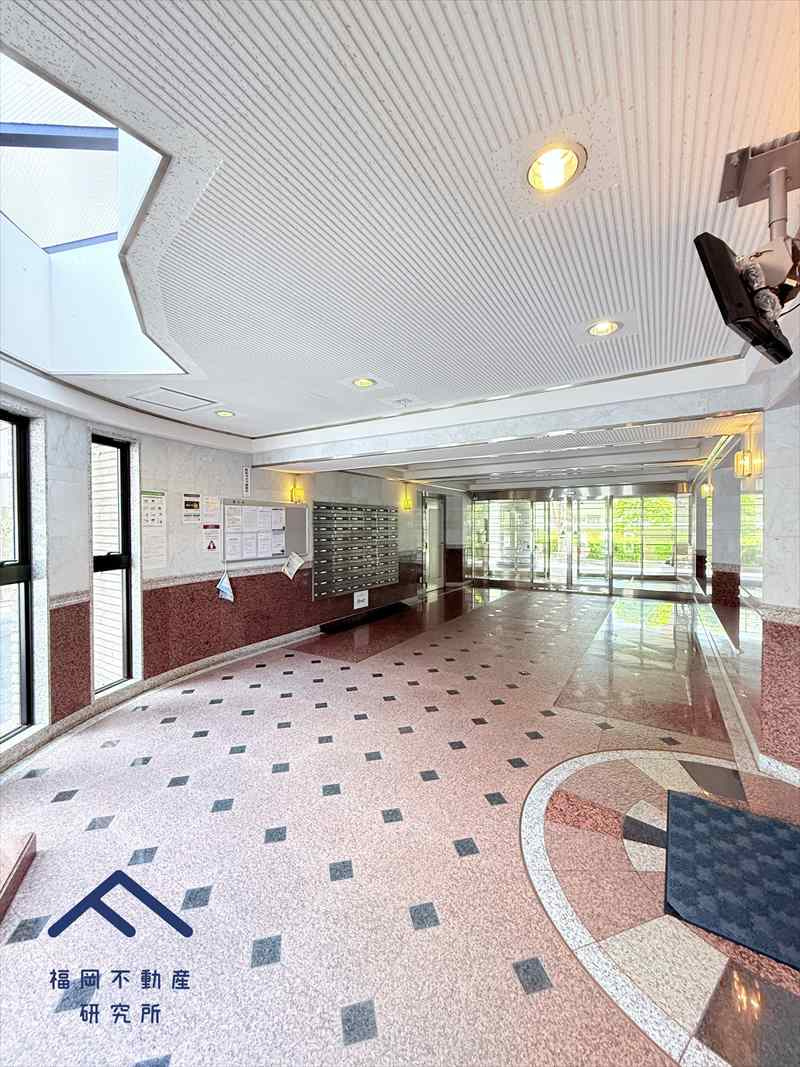 アンピール姪浜Ⅱのエントランス