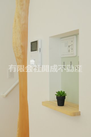 北畝モデル住宅のその他|鍵を引っ掛けられるキーフック付きニッチ