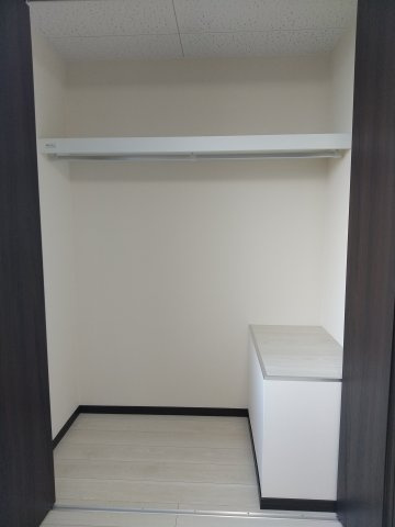 ブルジェオンBの収納