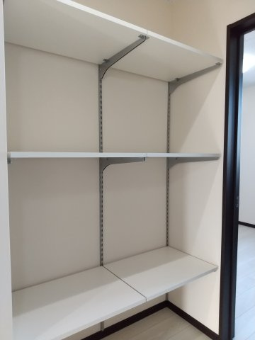 ブルジェオンBの収納