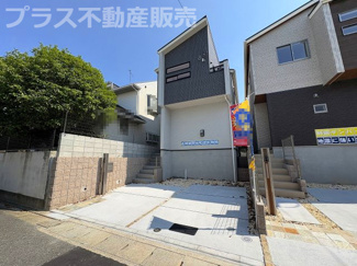 【外観】 | 現地写真。プラス不動産販売なら、現場の全ての棟をまとめてご見学頂けます。