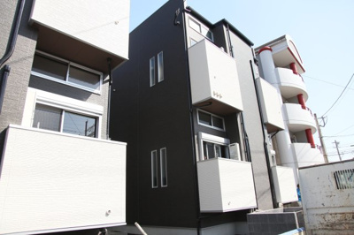 【外観】 | クレオ博多南参番館 | 外観は落ち着いています