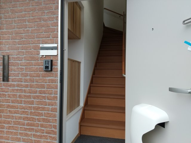 プランドール柏の玄関|下駄箱